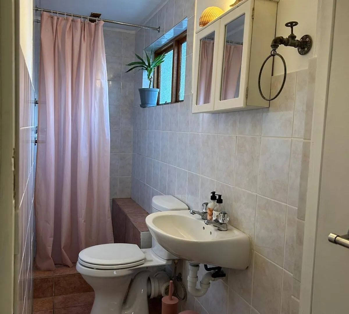 Poseidon'S Pad - Eclectic 2-Bedroom Apartment In Trendy Muizenberg