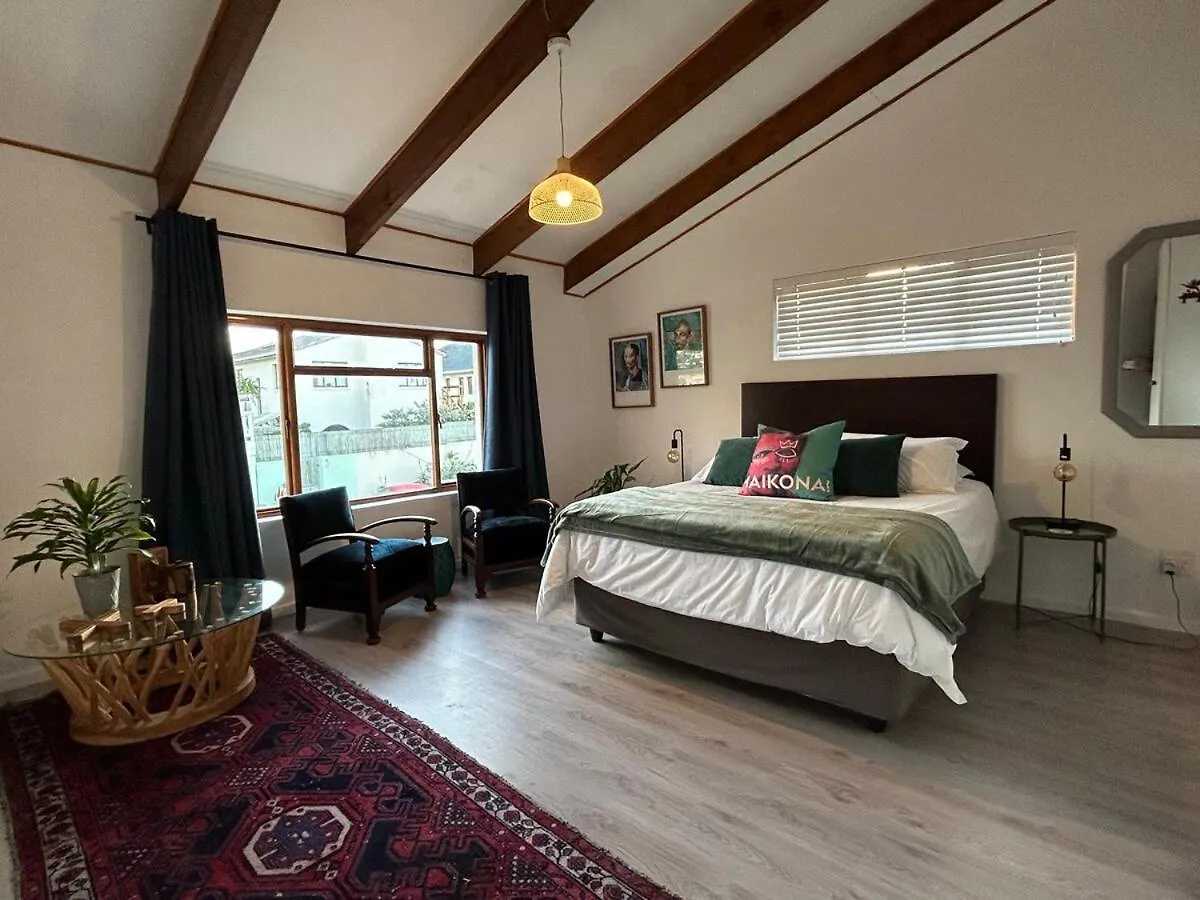 Poseidon'S Pad - Eclectic 2-Bedroom Apartment In Trendy Muizenberg